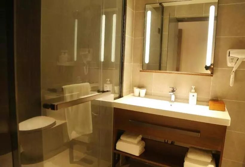 Hanting Hotel Nanchang Xiang Lake 1st Affiliated Hospital Of Nanchang University