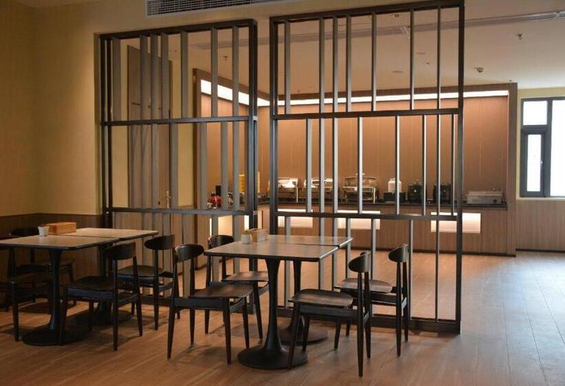 Hanting Hotel Xuzhou Hancheng Dong Road