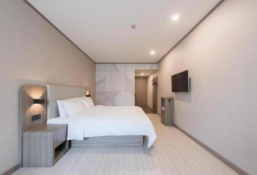 Hanting Hotel Zhongtai Shangmao City