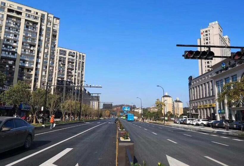 Hanting Hotel Zhongtai Shangmao City