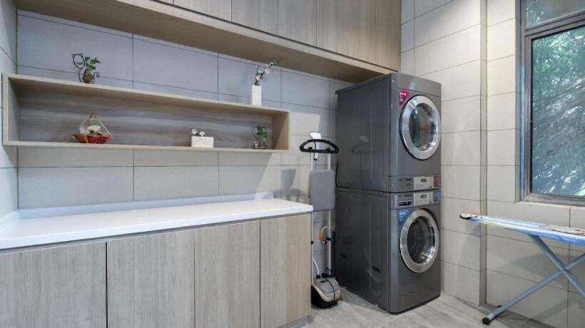 Hanting Premium Hotel Nanjing Xianlin University Town Wencheng Road