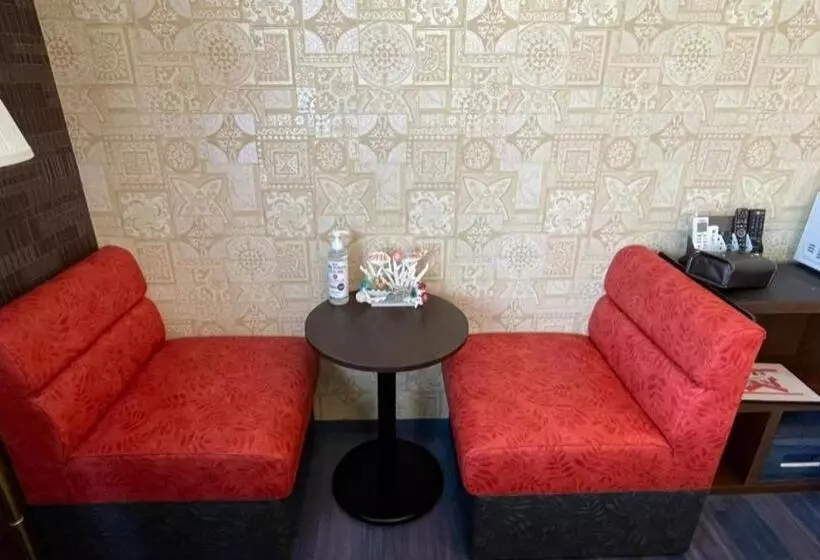 Hotelli Anekkusu Nishihara Intā Mae