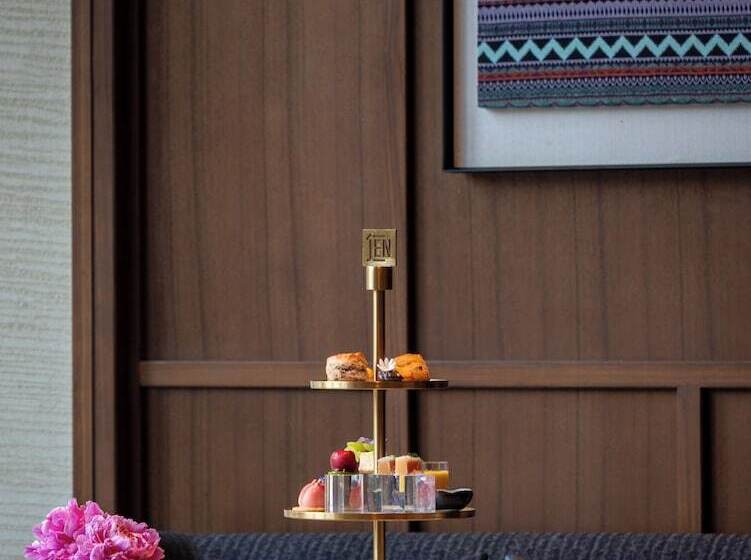 Отель Jen Kunming By Shangri La