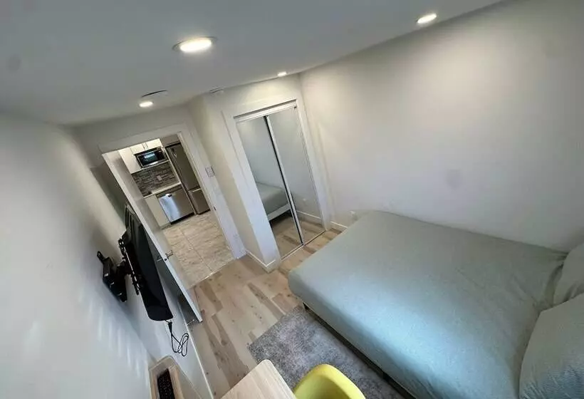 Aamiaismajoitus (B&B) Illuminati Guest House