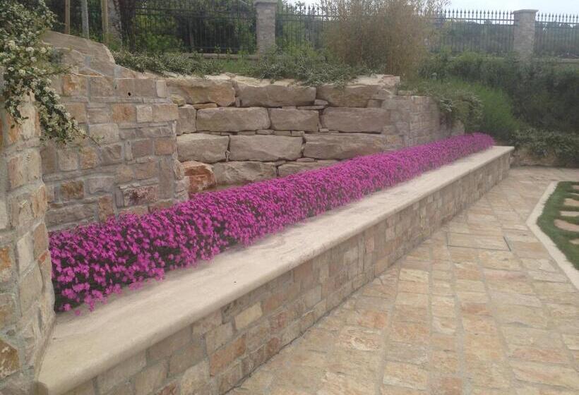 בית מלון כפרי Colle Degli Ulivi Green Resort