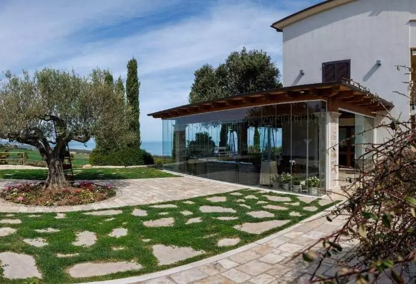ホテル Colle Degli Ulivi Green Resort