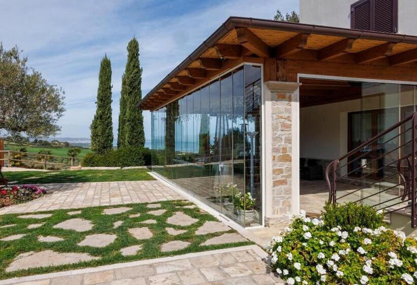 בית מלון כפרי Colle Degli Ulivi Green Resort