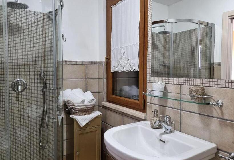 בית מלון כפרי Colle Degli Ulivi Green Resort