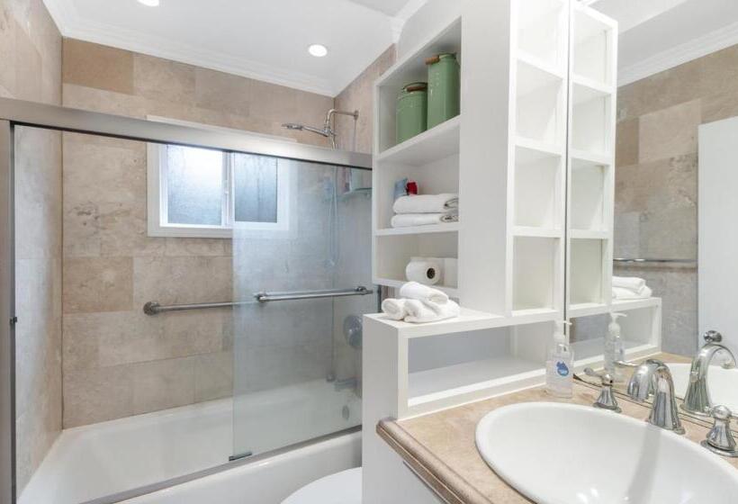 מלון כמוסות Cozy House In Weho