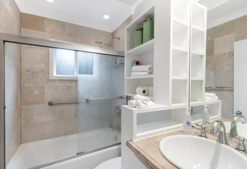 カプセルホテル Cozy House In Weho