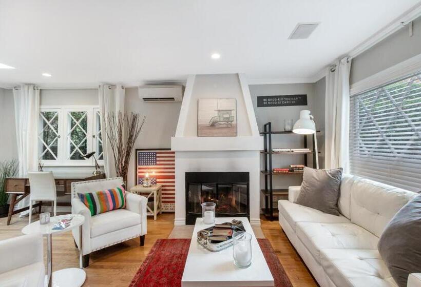 מלון כמוסות Cozy House In Weho