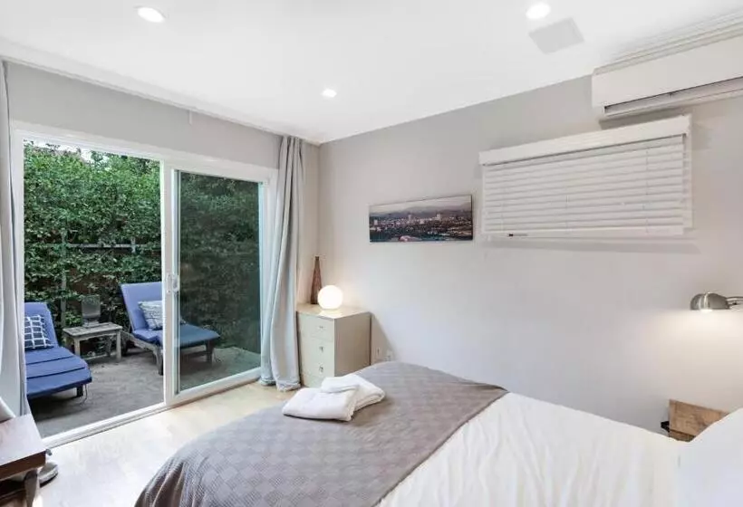 カプセルホテル Cozy House In Weho