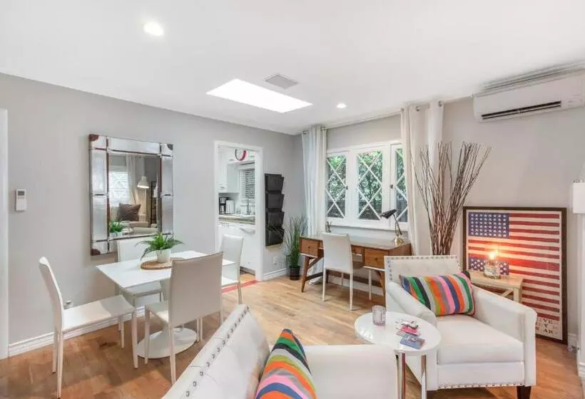 カプセルホテル Cozy House In Weho