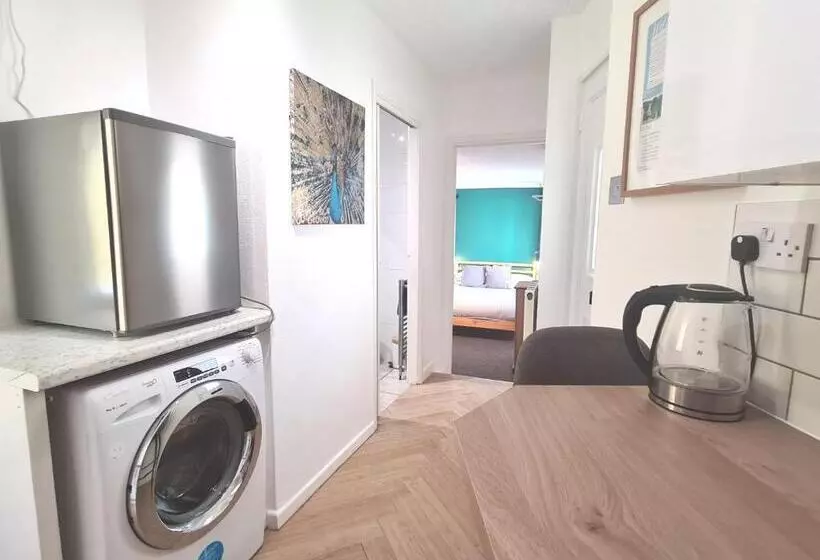 هتل Five Star Apartment