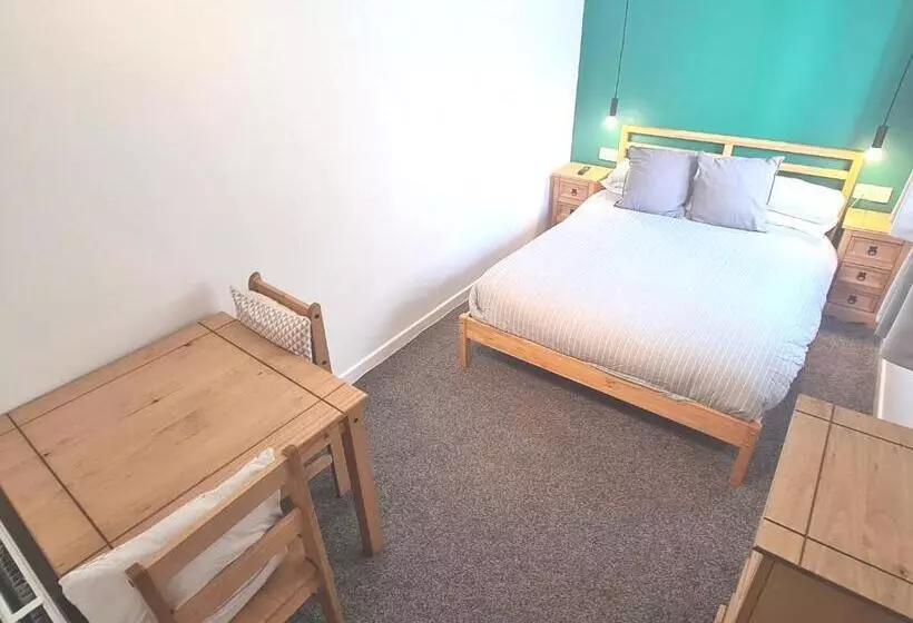 هتل Five Star Apartment