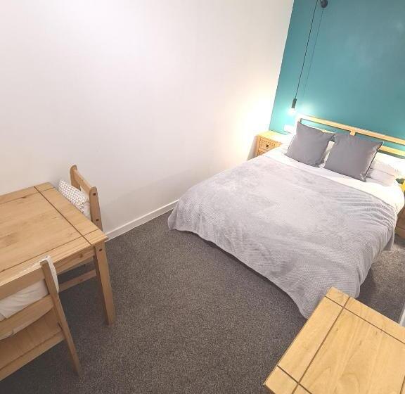 ホテル Five Star Apartment