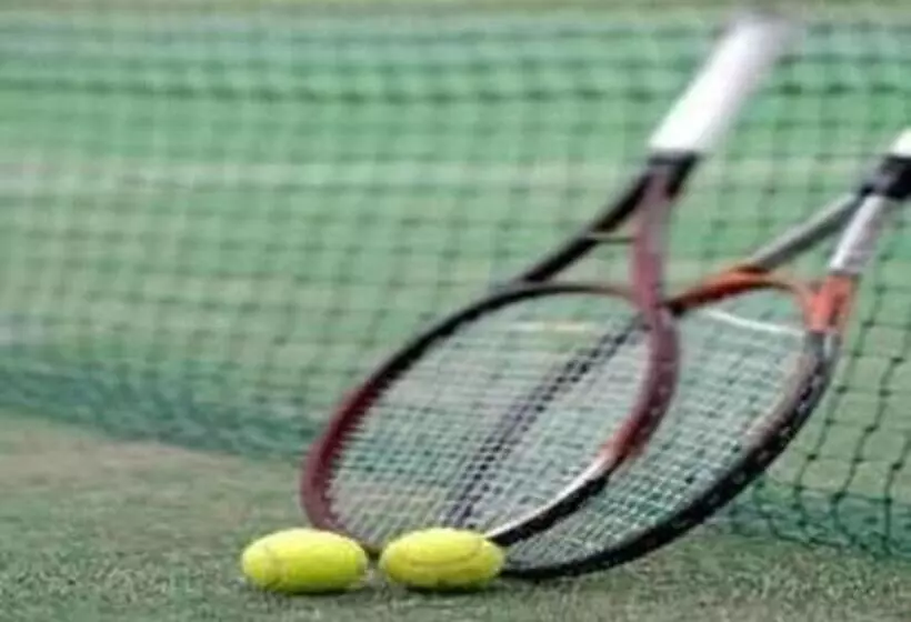 Hotelli Izu Inatori Sports Villa