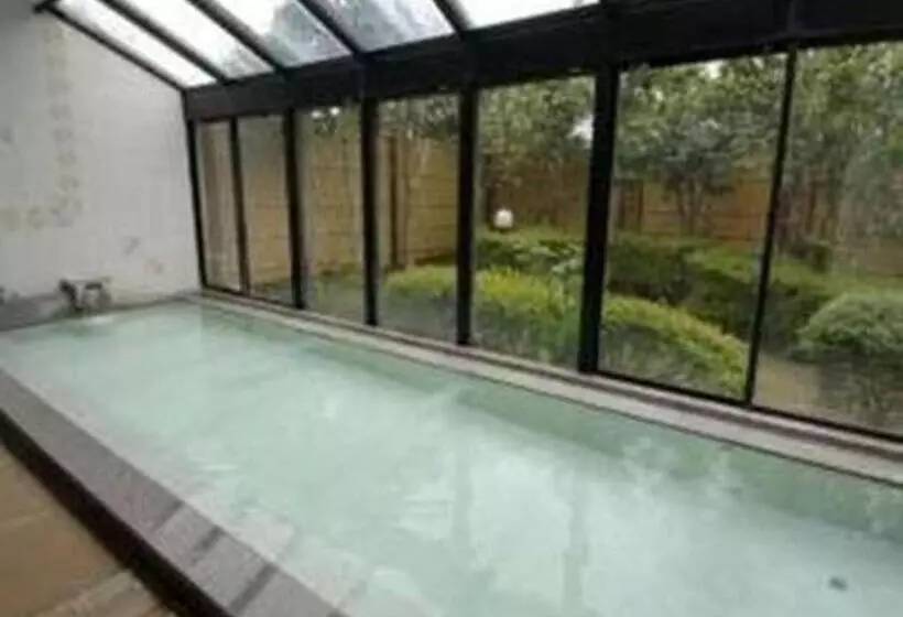 Hotelli Izu Inatori Sports Villa