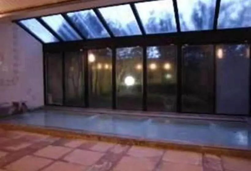 Hotelli Izu Inatori Sports Villa