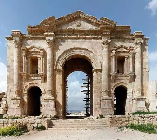 هتل Jerash Ruins