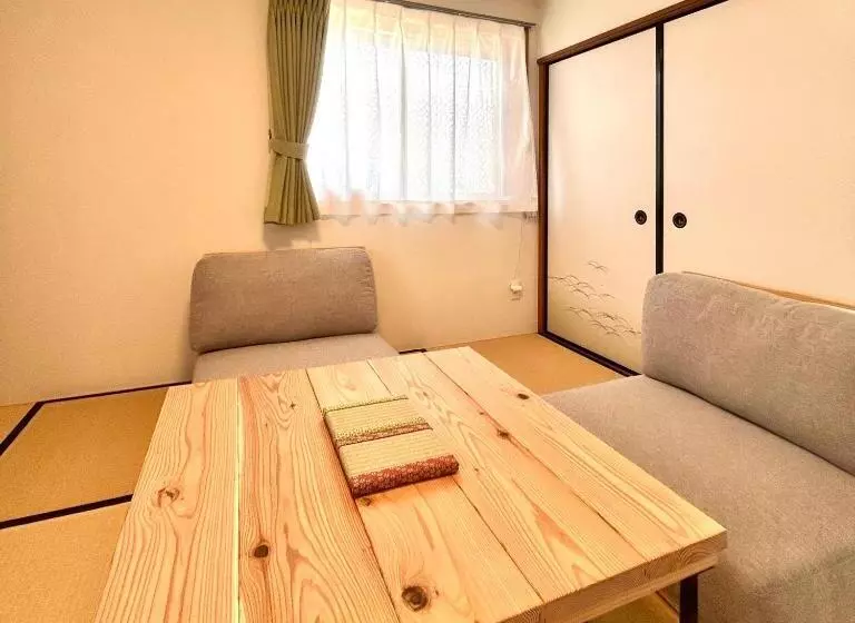 Majatalo 湖北 寺の宿 去 来 現ko Rai Gen