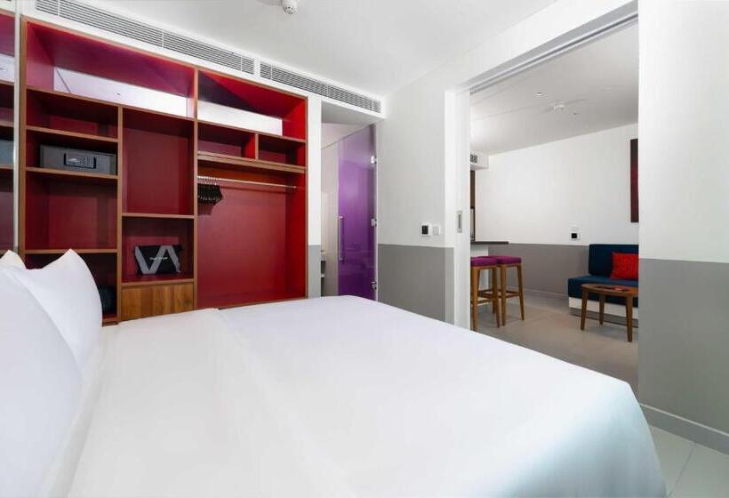 Wink Hotel Can Tho   24hrs Stay & Rooftop Pool Bar