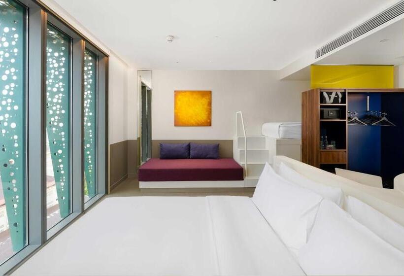 Wink Hotel Can Tho   24hrs Stay & Rooftop Pool Bar