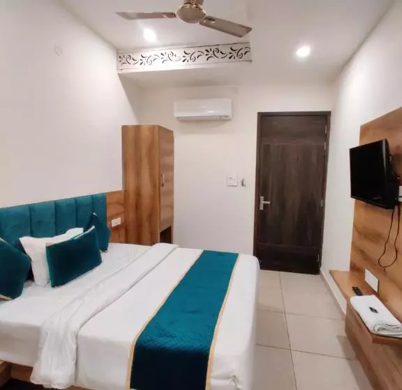 Hotel D.s
