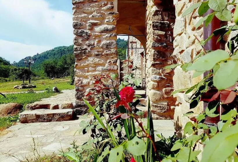 ホテル La Peschiera Sul Vara B&b