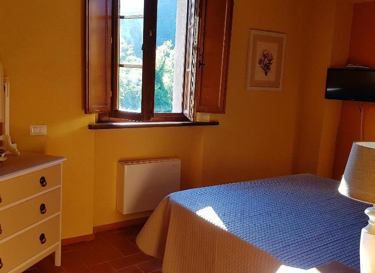 בית מלון כפרי La Peschiera Sul Vara B&b