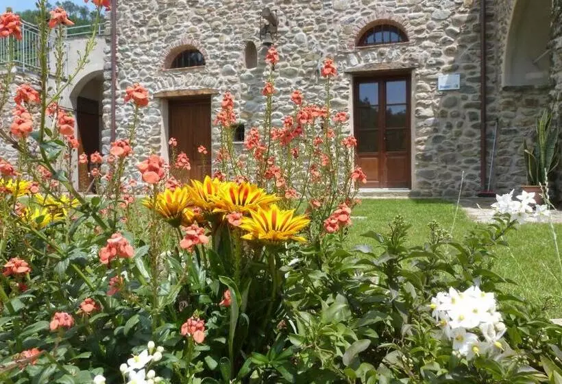ホテル La Peschiera Sul Vara B&b