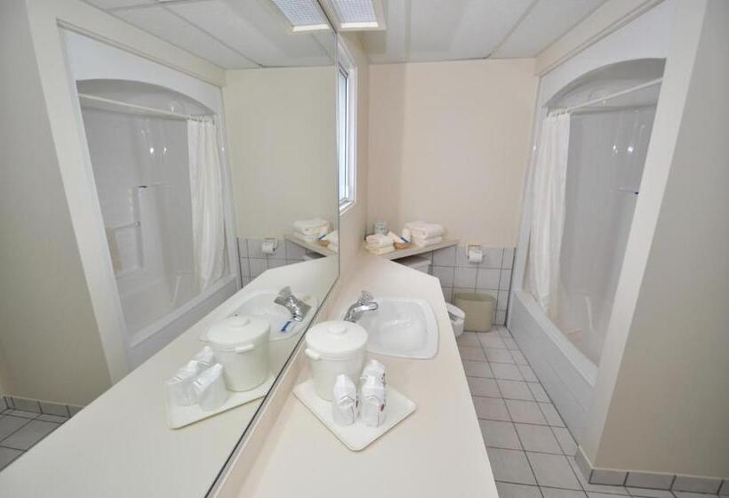 ユースホステル Auberge Le Parasol