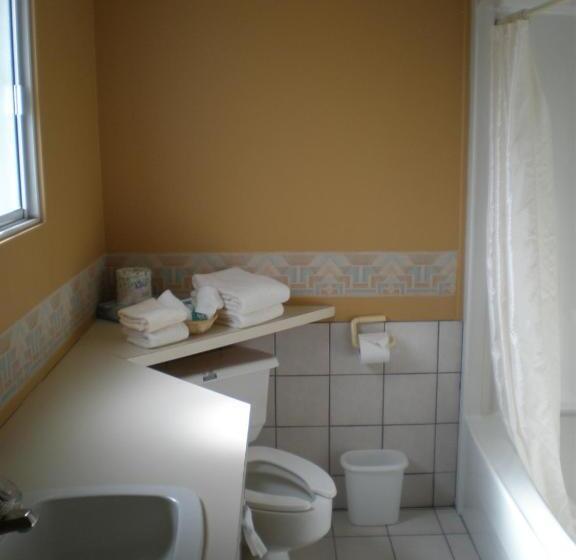 ユースホステル Auberge Le Parasol