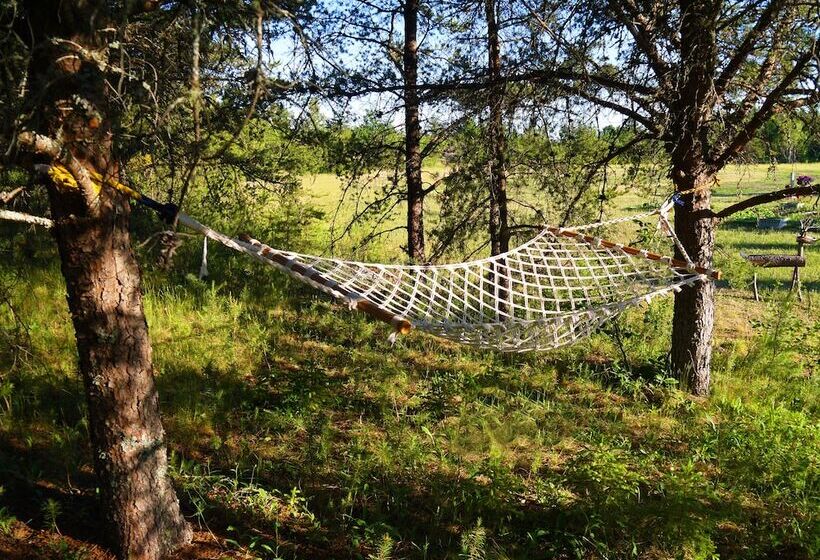 Auberge Restwell Motel