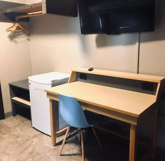 Banff International Hostel