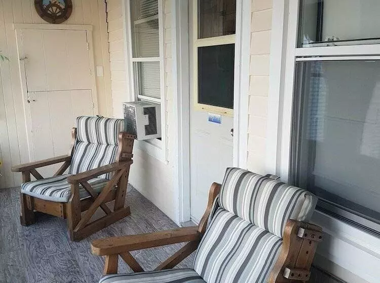 Aamiaismajoitus (B&B) At The Harbourfront
