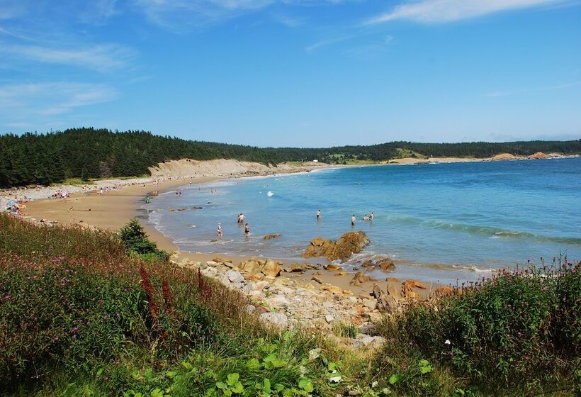 مبيت وإفطار Louisbourg Heritage House