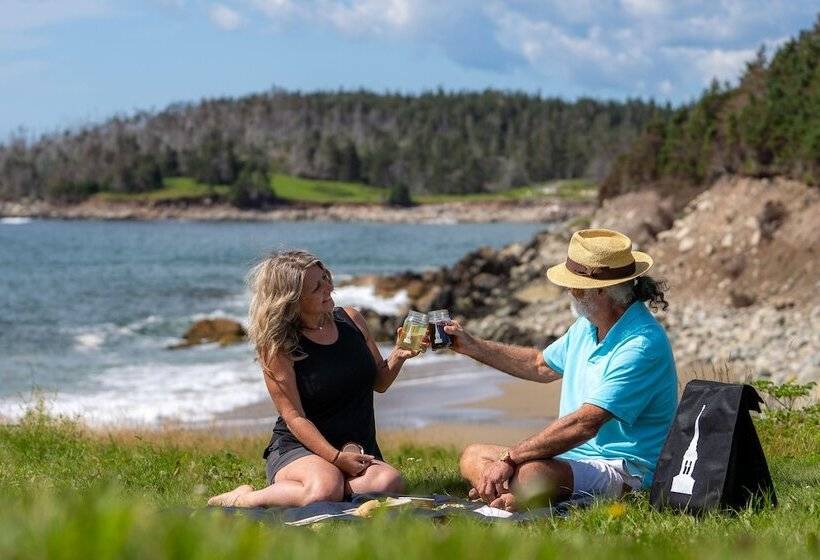 مبيت وإفطار Louisbourg Heritage House