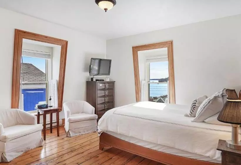 Aamiaismajoitus (B&B) Sail Inn Lunenburg