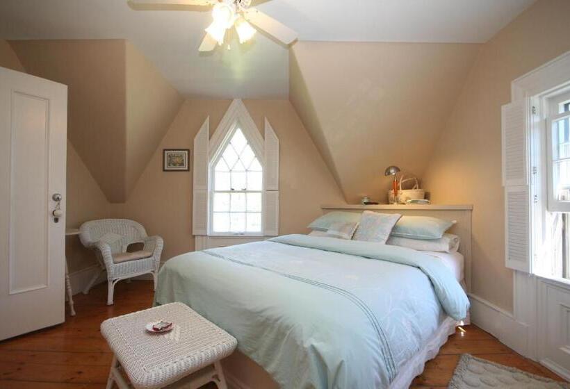 Fisherman's Daughter B&b