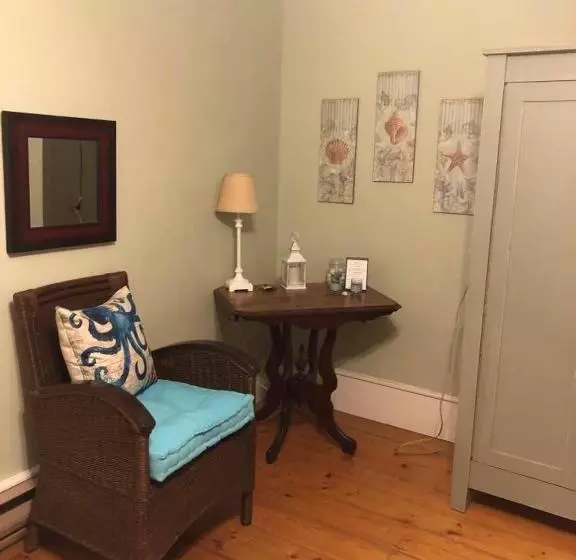 Fisherman's Daughter B&b