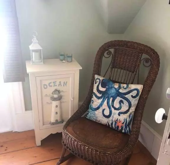 Fisherman's Daughter B&b
