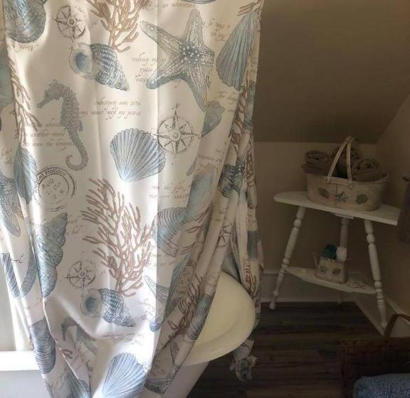 Fisherman's Daughter B&b