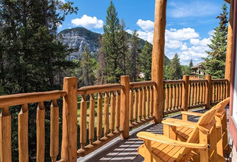 Hi Banff Alpine Centre   Hostel