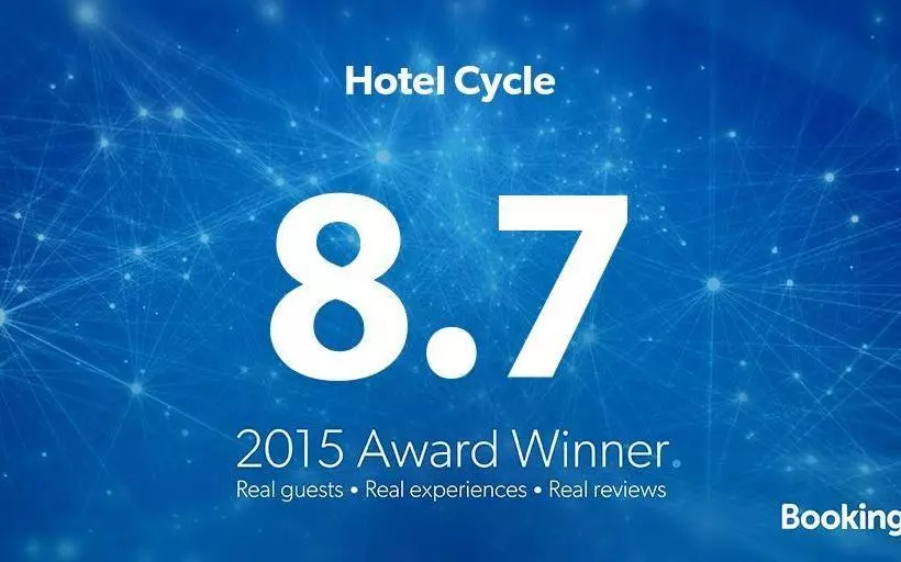 Hotel Cycle