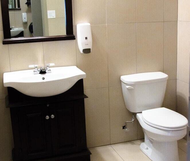 هتل Hôtel écono One