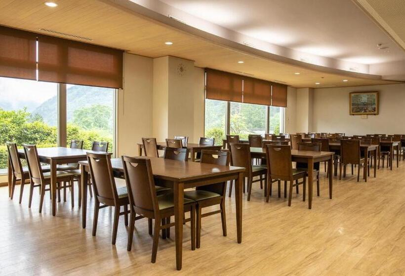 בית מלון כפרי Miki