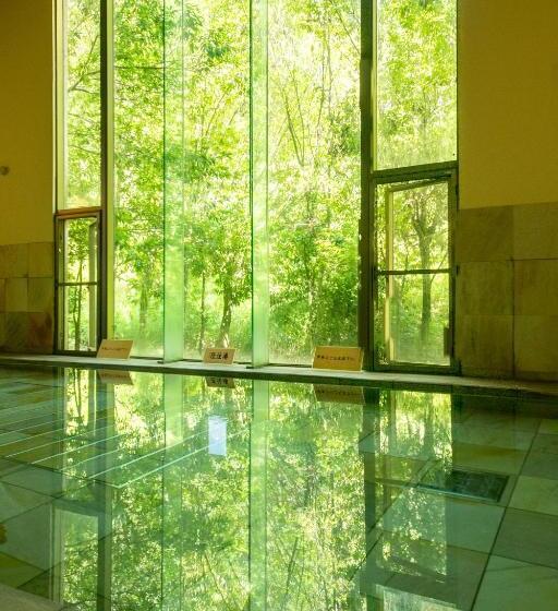 בית מלון כפרי Miki