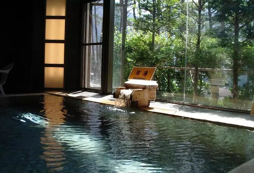 Hotel Miki