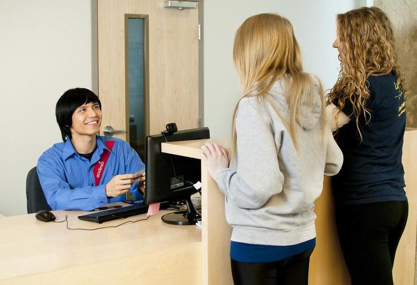 Lakehead University Residence And Conference Centre